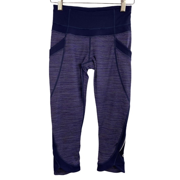 Lululemon Run Chase Me Crop Size 2 - Picture 2 of 7